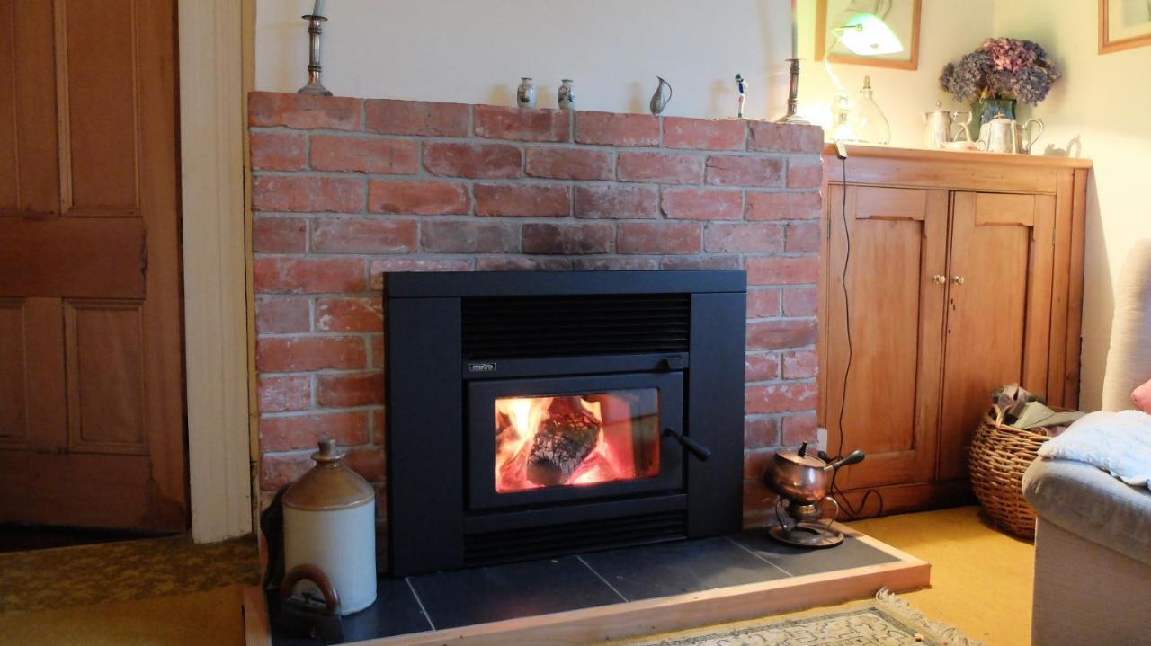 The Old Forge - An "Heritage' House Fairlie Bagian luar foto